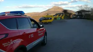 Un hombre queda inconsciente y con una herida en la cabeza tras caer por las escaleras de una sidrería en Ibardin