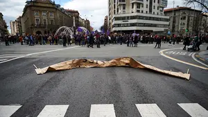 Los sindicatos navarros llaman a defender los logros y continuar la lucha por la igualdad