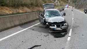 Un motorista muerto y un herido grave tras una colisión en Oroz Betelu cerca del pantano de Itoiz