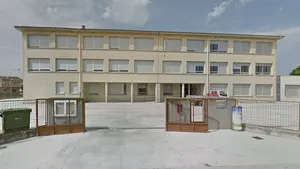 Los jóvenes de varios municipios riberos deberán volver al colegio ante la falta de un nuevo instituto