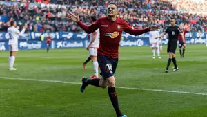 La decimoprimera, en el bolsillo: Osasuna se deshace del Majadahonda y mantiene el liderato de Segunda