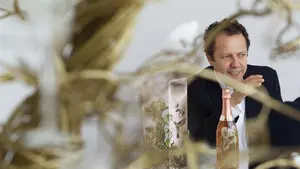 Vik Muniz, el artista que reutiliza materiales cotidianos para sus obras, ha visitado el Museo Universidad de Navarra