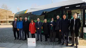 El transporte del futuro: Pamplona acoge la primera jornada de movilidad eléctrica, autónoma y conectada de Navarra