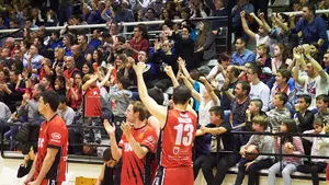 Basket Navarra afianza su proyecto y anuncia la renovación de Adrián García para la próxima temporada