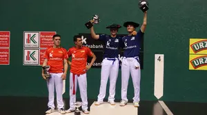 El navarro Asier Aguirre y el riojano Salaverri se quedan sin la txapela de segunda en el frontón Labrit