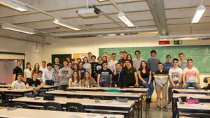 Un alumno del colegio Irabia de Pamplona gana la Olimpiada de Física celebrada en la UPNA