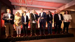 Enrique Maya presenta su equipo de Navarra Suma para Pamplona: "El mal sueño de Asirón va a terminar"