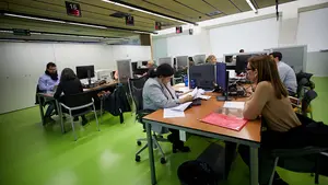 Navarra estudia un plan para que sus funcionarios teletrabajen por el coronavirus: "Se prevé esa actuación"