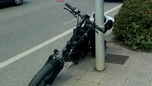 Trágico suceso: un ciclista resulta herido tras ser arrollado por un coche en una de las entradas a Pamplona