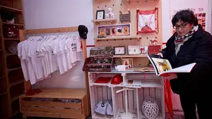 La plaza de toros 'sale a la venta': una tienda de regalos abre en el corazón de los Sanfermines