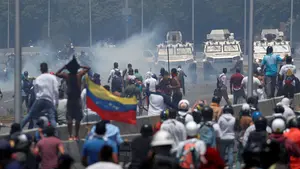 Los venezolanos en Navarra reclaman libertad: "La solución la tienen los militares y los gobiernos internacionales"