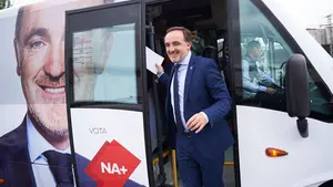 Esparza marca como objetivos de NA+ el pleno empleo y la subida salarial a los trabajadores