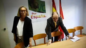 Vox inicia su campaña: propone limitar el euskera a la zona norte de Navarra y controlar el gasto social