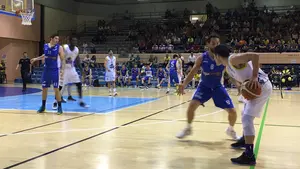 Primera derrota del FNB Ardoi en la fase de ascenso a la Liga Leb Plata, ante el anfitrión Algeciras