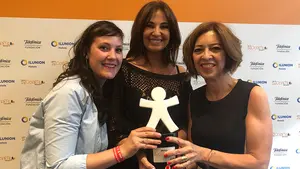 La cara más solidaria de la estellesa Mariló Montero para aupar a ANA en los Premios Inocente, Inocente