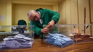 M&aacute;s de 400 personas se libran de ser mesa electoral en Pamplona: sortean las vacantes restantes