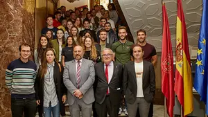 Reconocimiento al doble ascenso: los jugadores y jugadoras de Osasuna, homenajeados en la Delegación del Gobierno