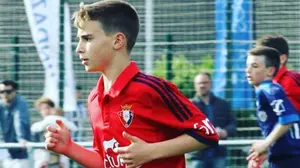 Bofetada a la cantera en Tajonar: el jugador cadete de Osasuna Miguel Barandalla ficha por el Athletic