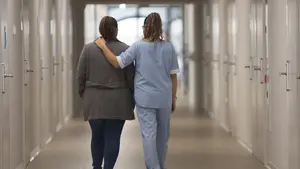 Una estudiante de la UPNA gana un concurso sobre fotografías relativas al cuidado profesional