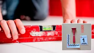 Detienen a un vecino de Ansoáin que se hacía pasar por falso operario para robar en centros de salud y coches