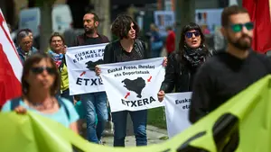 Denuncian que Bildu rechaza impedir los brindis por los presos en la carpa que Egüés cede a Villava