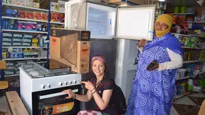 Una escritora navarra dedica los ingresos de su primer libro a 'modernizar' un campamento saharaui