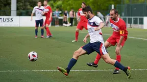 La lucha de la Mutilvera por lograr el ascenso a Segunda B ante el Marino de Luanco en Aranguren