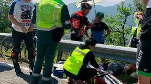 Herido un motorista despu&eacute;s de chocar contra una bionda en la carretera que une Irurzun y Lecumberri
