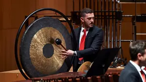 Partituras que se pasan solas: la novedad de La Pamplonesa en su concierto celebrado en el Palacio del Baluarte 