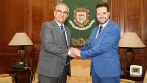Pamplona y Tudela van de la mano: sus respectivos alcaldes trabajarán en proyectos conjuntos