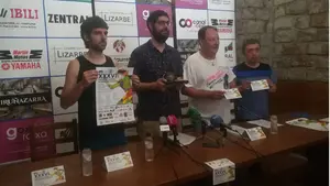 Una atleta pamplonesa recibe el premio 'bombo' de La Jarana a su sacrificio y trayectoria deportista
