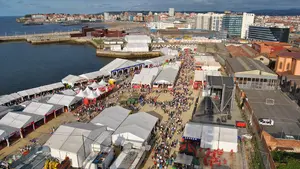 Una joven, víctima de tocamientos y abusos por parte de otra chica que trató de abalanzarse sobre ella 