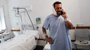 Un norteamericano corneado el domingo alerta sobre el peligro del encierro: "Lo tienen que correr quienes saben"