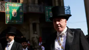 Asirón (Bildu) acusa al alcalde de Pamplona de "provocar un incidente" al obligar a cumplir la ley en el Chupinazo