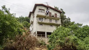 Muere un beb&eacute; de 20 meses al caer al vac&iacute;o desde la cuarta planta de una vivienda