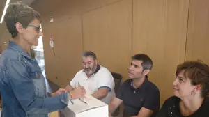 La militancia del PSN respalda que Chivite sea presidenta de Navarra gracias a la abstención de EH Bildu