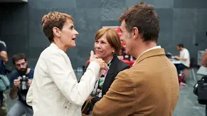 Chivite cambia de discurso y alaba a Barkos a cambio de sus votos: "Reconozco su gestión y recojo su herencia"