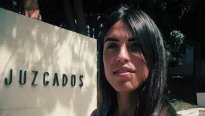 La navarra Sofía Suescun a un policía antes de llevarla a comisaría: "¿Follas poco y no tienes nada qué hacer?"