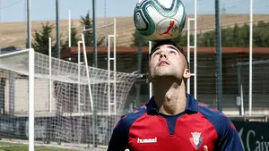 Rober Ibáñez afirma que "el verano ha sido muy duro" y ya piensa como nuevo jugador de Osasuna