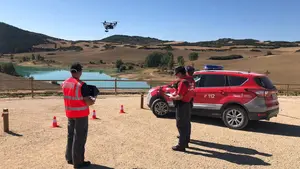 Vigilancia desde el aire: los drones de la Policía Foral vuelve al embalse Alloz este fin de semana