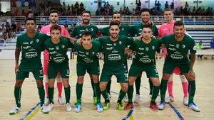 Imágenes del partido solidario entre Osasuna Xota y Peñíscola en el polideportivo de Noáin