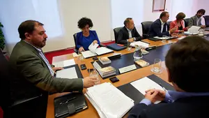 Critican la falta de voluntad para que Navarra Suma tenga presidencias en las comisiones del Parlamento