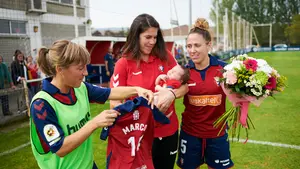 Las imágenes del partidazo de fútbol femenino entre Osasuna y Sporting en Tajonar