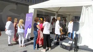 Pamplona celebra una "jornada saludable" y saca el trabajo de las farmacias a la calle