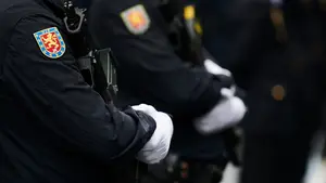 “Haré lo que me salga de los cojones, bonita”: arrestado por comentarios machistas a la policía en la calle