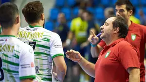 Iñaki Ániz, ante el BM Sinfín: "Estamos en el mejor momento de la temporada y tenemos que aprovechar"