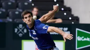 Altuna y el navarro Zabaleta se reparten los seis mil euros en la final del Masters en el Navarra Arena