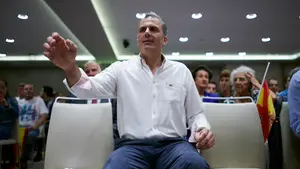 Ortega Smith (VOX), tras ser reprobado con el voto de Ciudadanos: "Me importa un bledo. Es un orgullo"