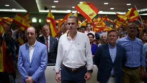 Ortega Smith pone en Pamplona una de las líneas rojas de Vox: "España sin Navarra no se entiende"