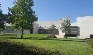 Civican busca a través del concurso 'Imagina' a un artista que 'vista' su edificio en Pamplona